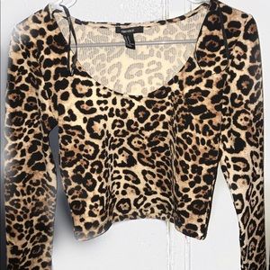 Cheetah Print Long Sleeve Crop Top